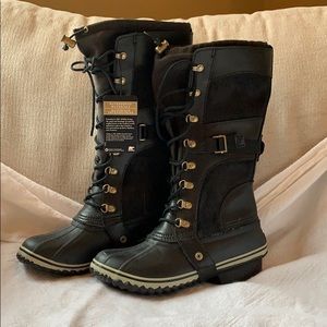 Sorel Conquest Carly Tall Winter Boots Size 9.5